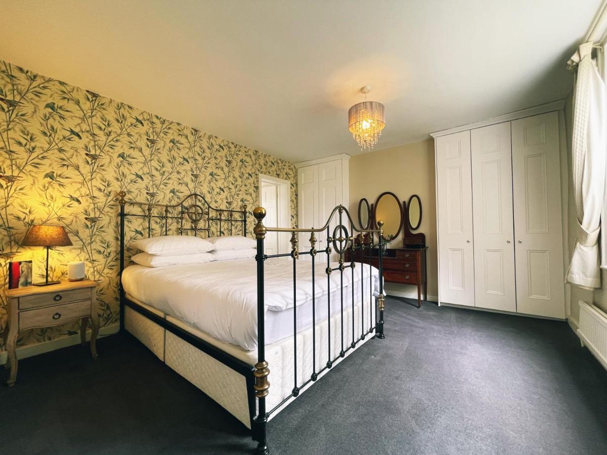 Manor House Of Cheshunt- Historic Cheshunt