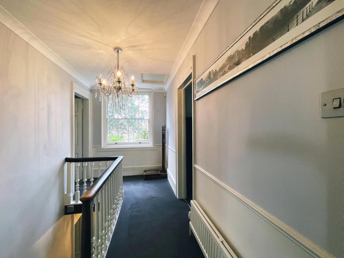 Villa Manor House Of Cheshunt- Historic