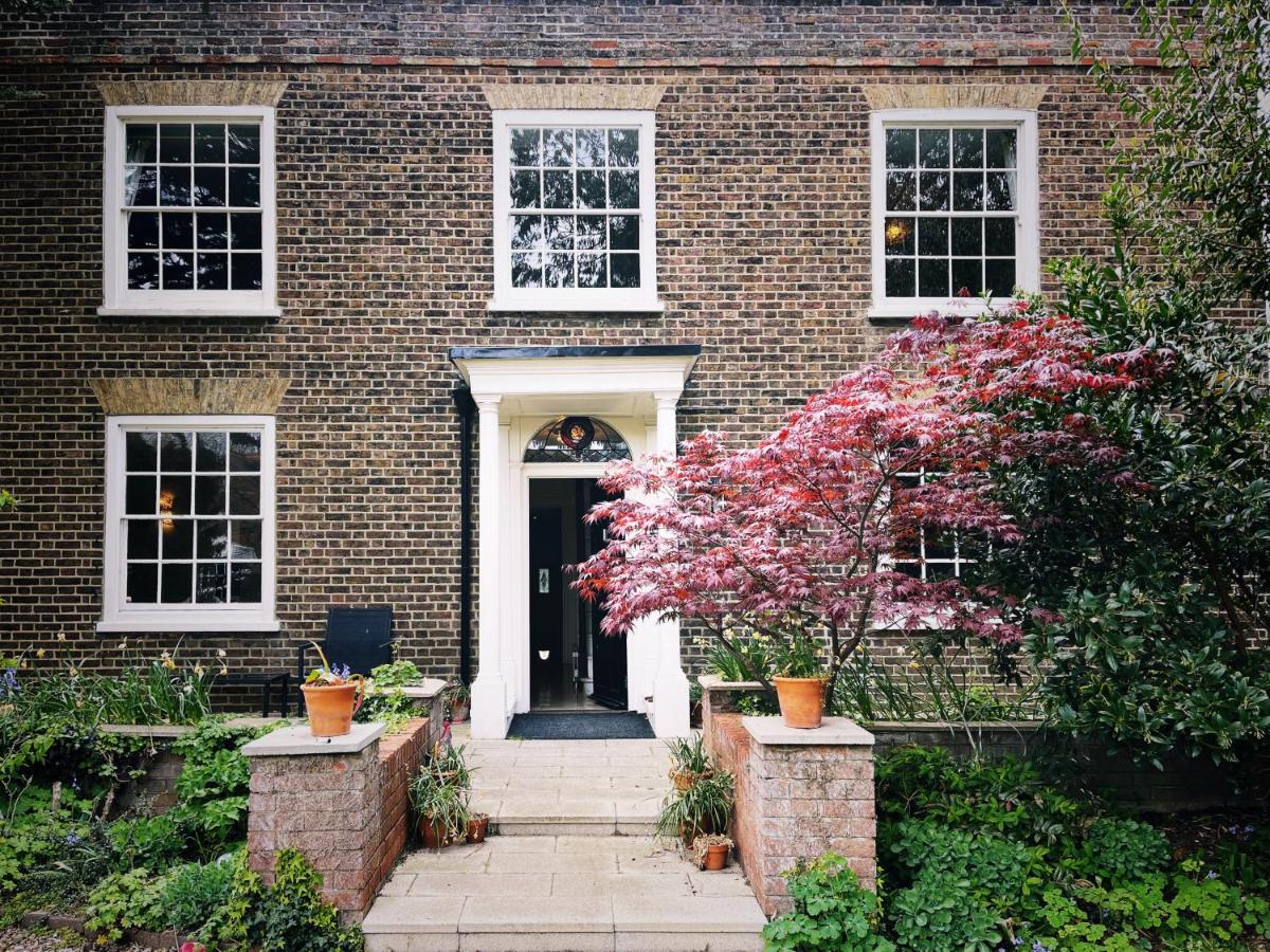 Manor House Of Cheshunt- Historic