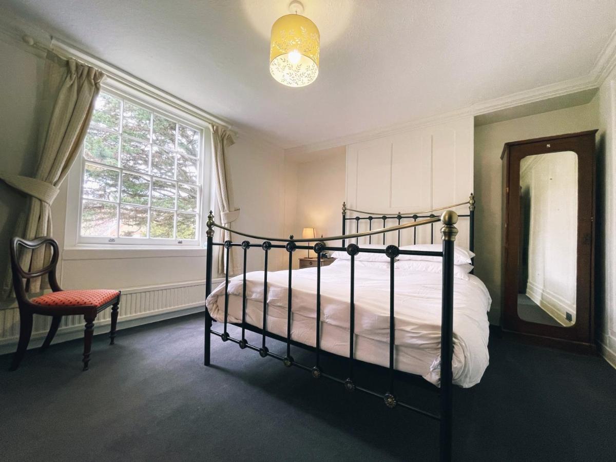 Manor House Of Cheshunt- Historic Villa Cheshunt